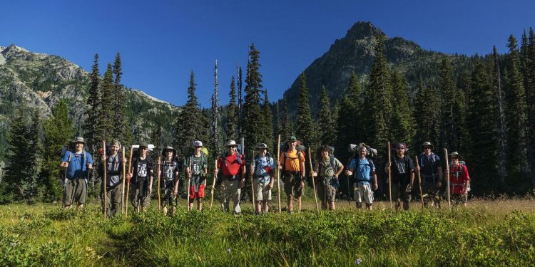 Spokane Valley Boy Scouts help